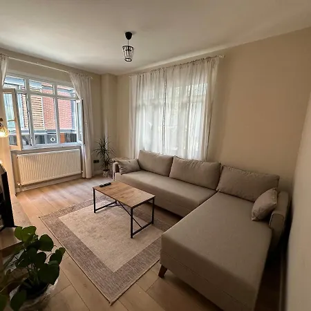 2-bedroom In A Perfect Location * Istanbul