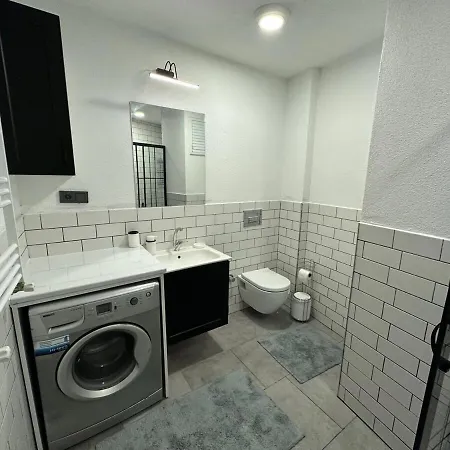 2-bedroom In A Perfect Location Lägenhet *